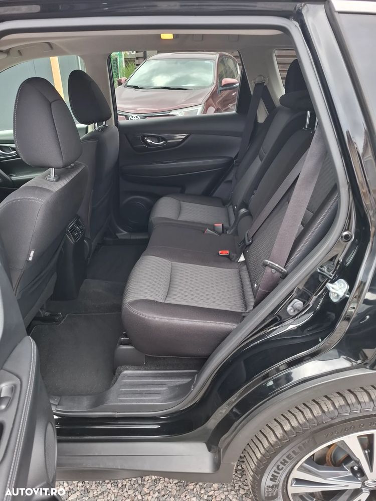 Nissan X-Trail 1.6 dCi N-Connecta - 15