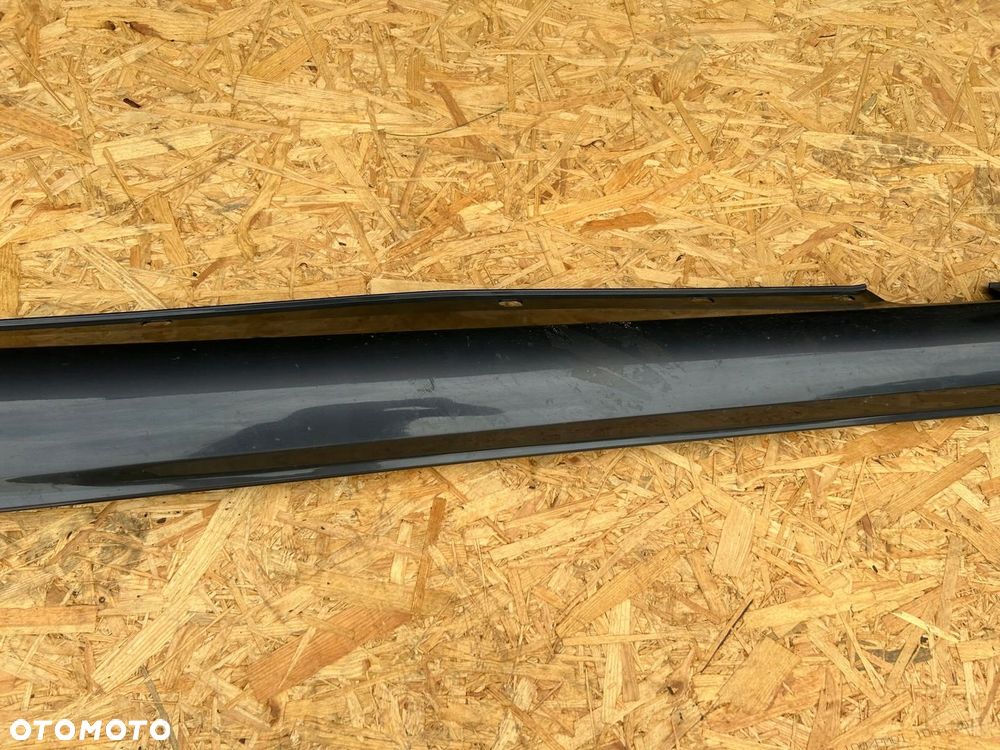 LISTWA NAKŁADKA PROGOWA LEWA AMG 197 MERCEDES W204 A2046981354 - 12