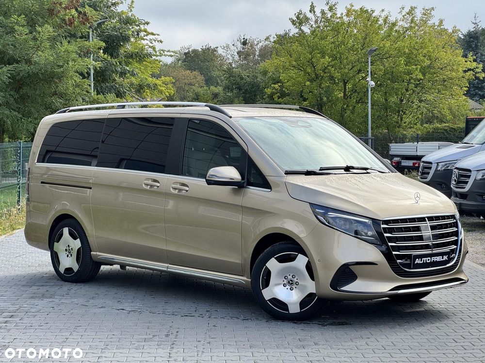 Mercedes-Benz V-Class