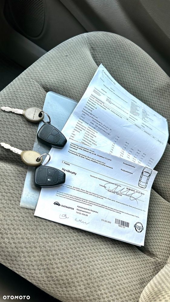 Chrysler Grand Voyager 3.3 LX S&G - 36