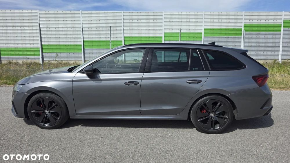 Skoda Octavia 2.0 TDI RS DSG - 4