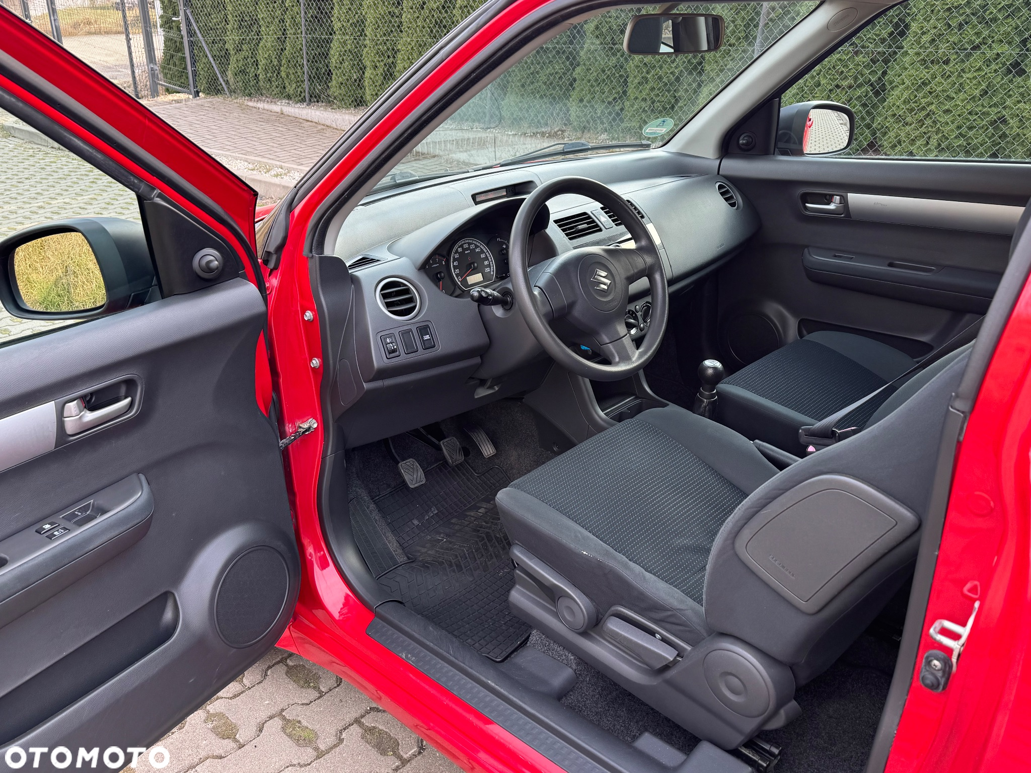 Suzuki Swift 1.3 Comfort - 5