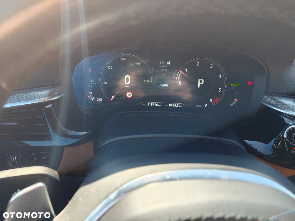 BMW Seria 5 530d xDrive Sport Line - 2