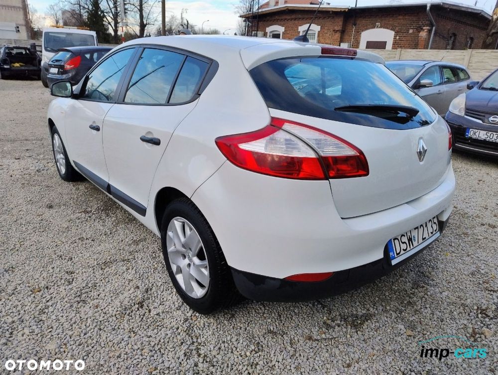 Renault Megane - 11
