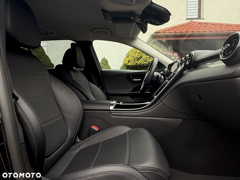 Mercedes-Benz Klasa C 200 d T 9G-TRONIC Edition Avantgarde - 11
