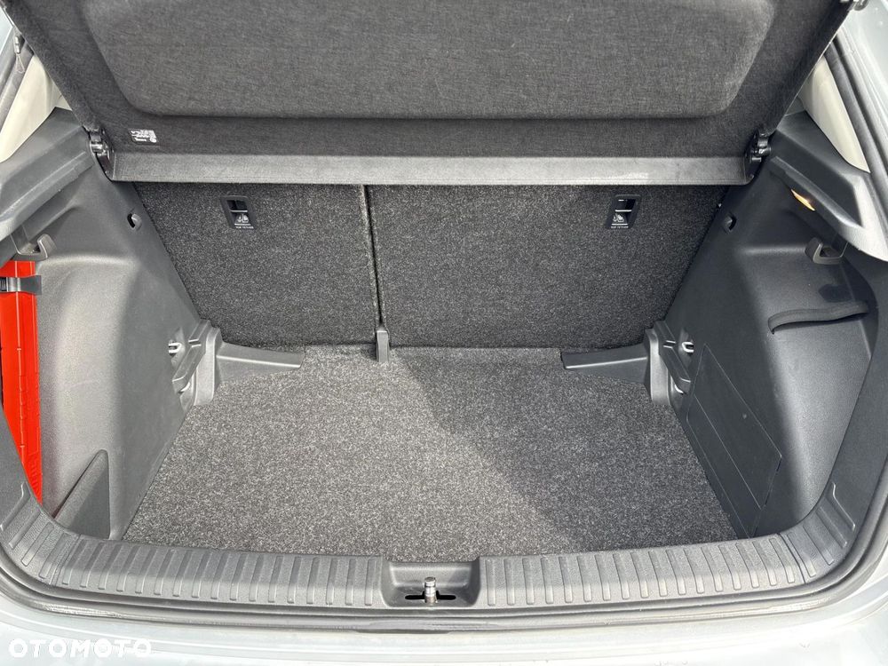 Skoda Fabia 1.0 Ambition - 17