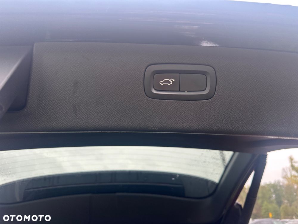 Volvo XC 90 D5 SCR AWD Inscription - 36