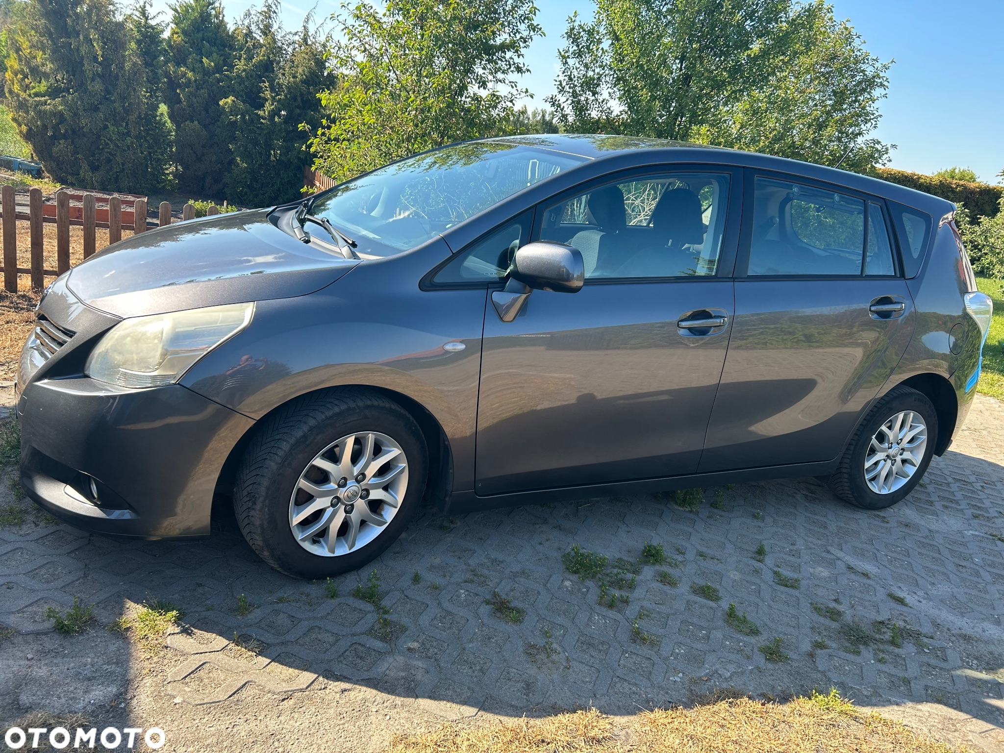 Toyota Verso 2.0 D-4D Luna 7os - 2