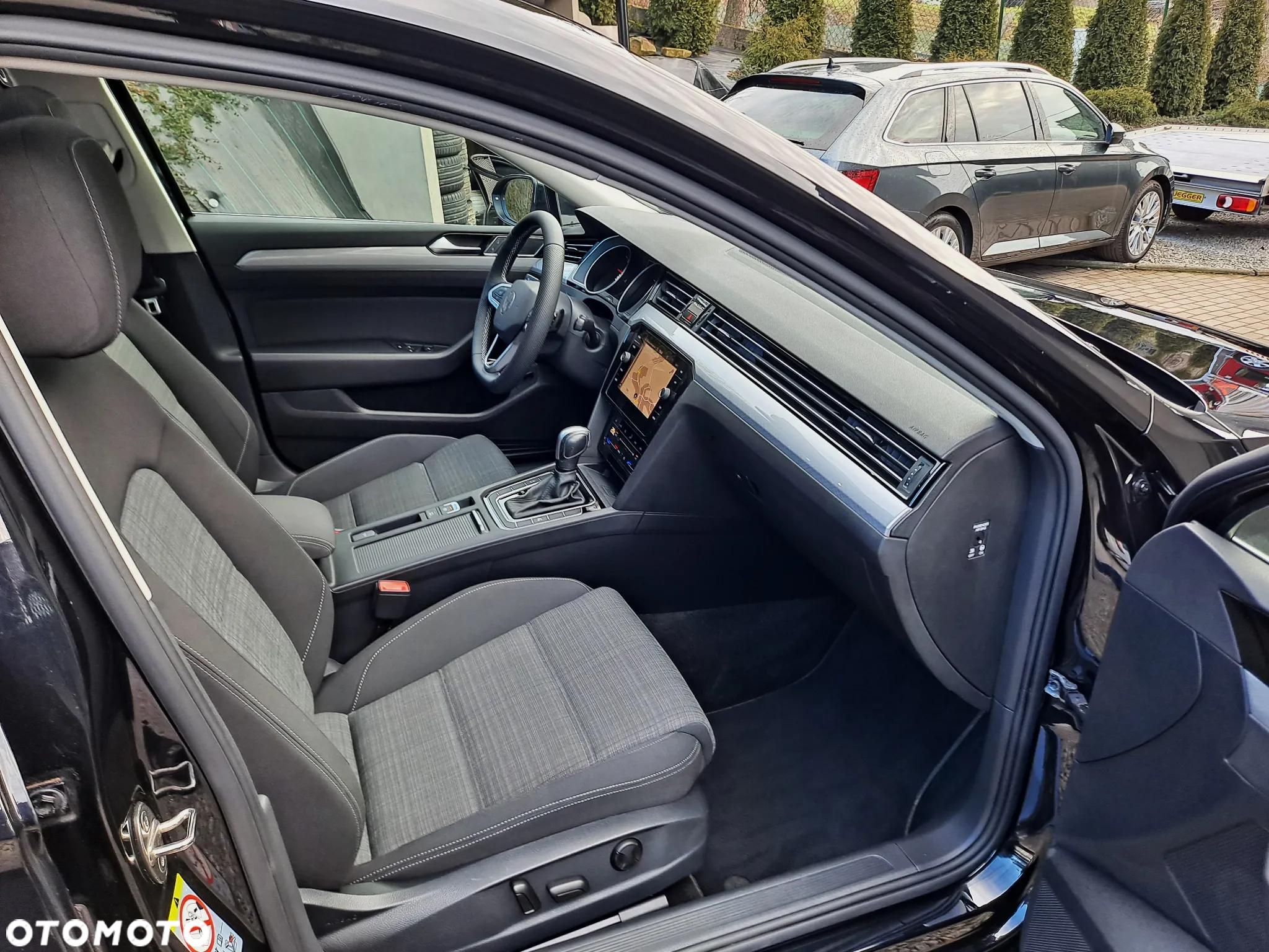 Volkswagen Passat Variant 2.0 TDI SCR DSG Business - 23
