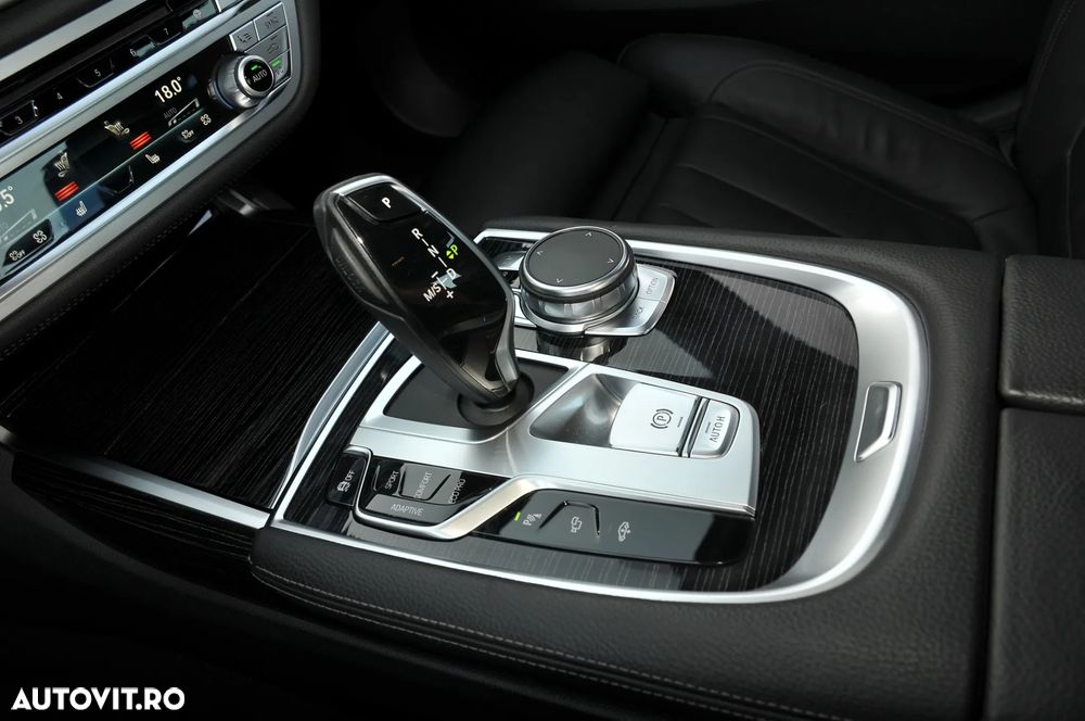 BMW Seria 7 730d xDrive - 14