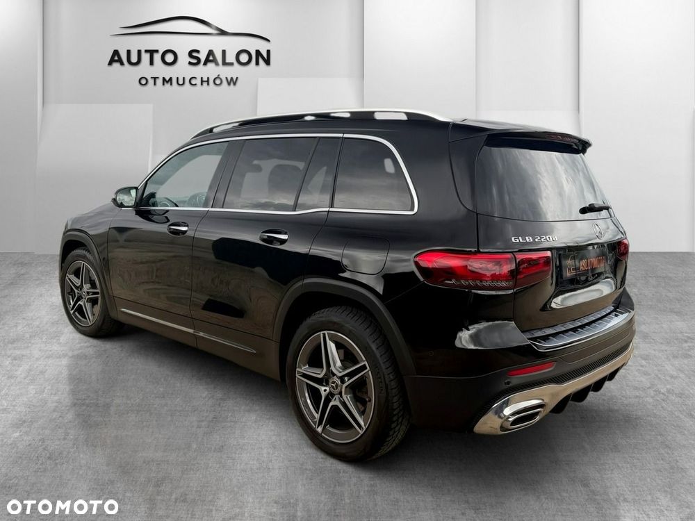 Mercedes-Benz GLB - 7