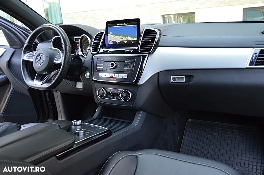 Mercedes-Benz GLE Coupe 350 d 4Matic 9G-TRONIC AMG Line - 8