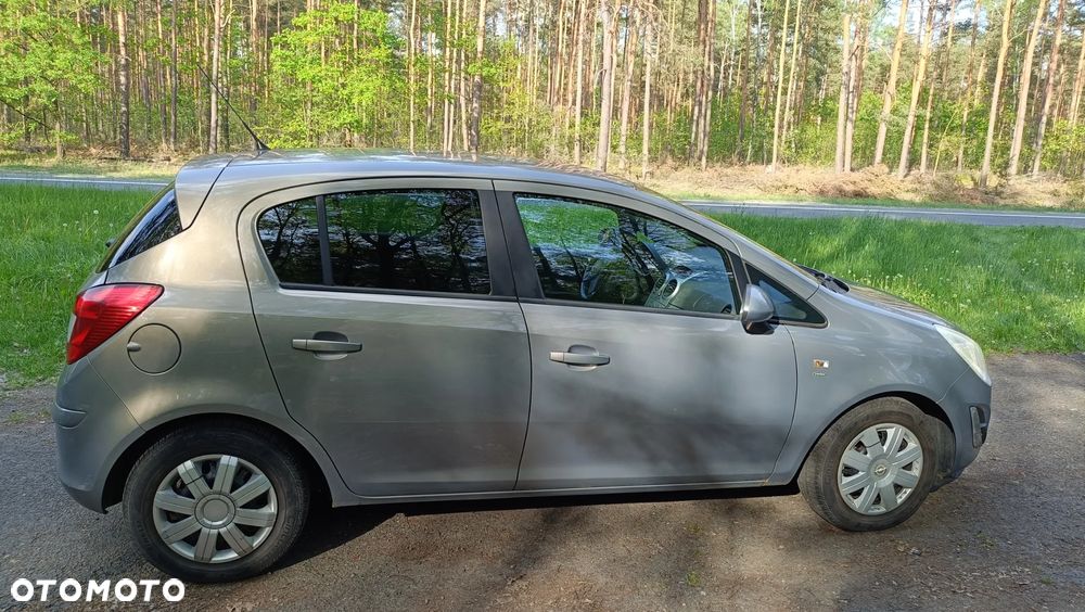 Opel Corsa 1.2 16V Enjoy - 5