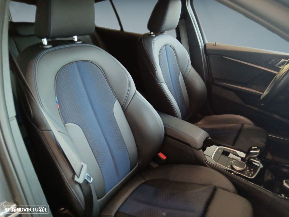 BMW 116 d Pack Desportivo M Auto - 22