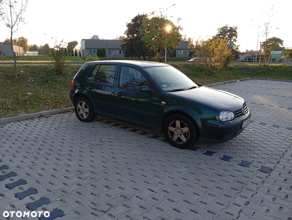 Volkswagen Golf IV 1.4 Basis - 2