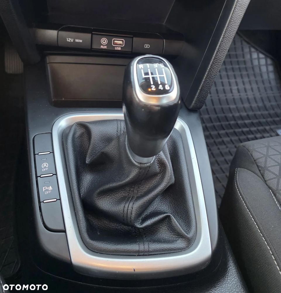 Kia Ceed 1.4 T-GDI L - 32