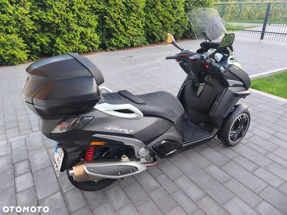 Peugeot Metropolis - 3