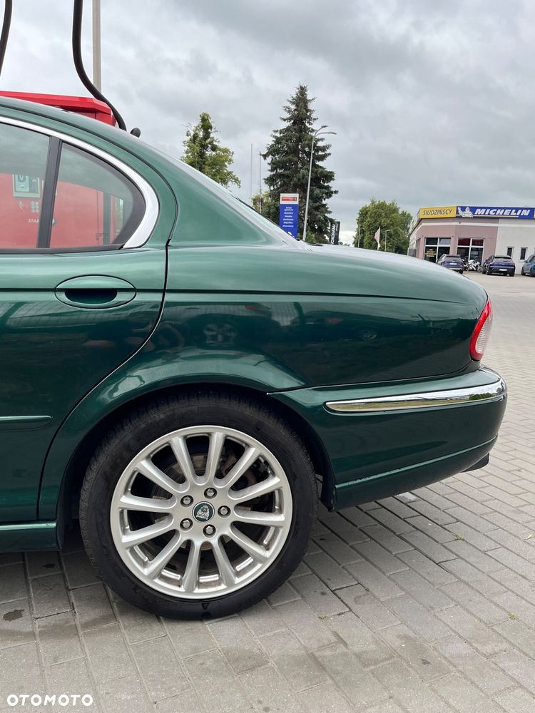 Jaguar X-Type - 8