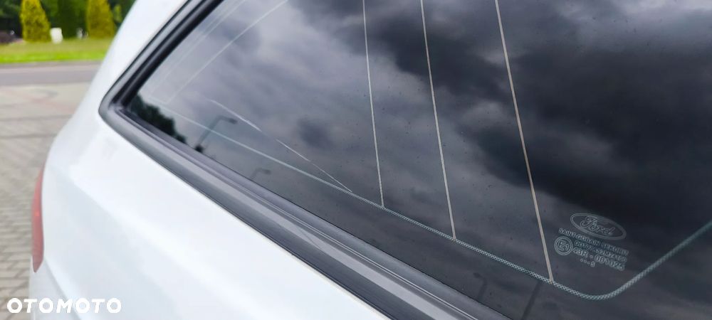 Ford Mondeo 2.0 TDCi Edition PowerShift - 16