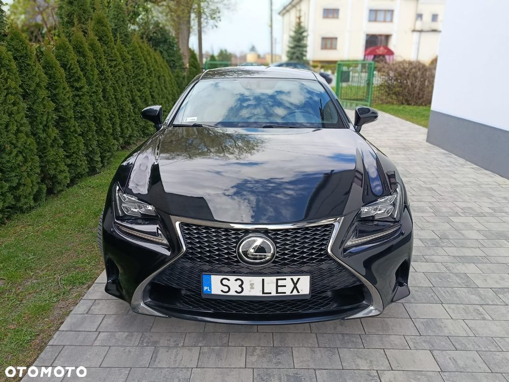 Lexus RC 200t / 300 F Sport - 3