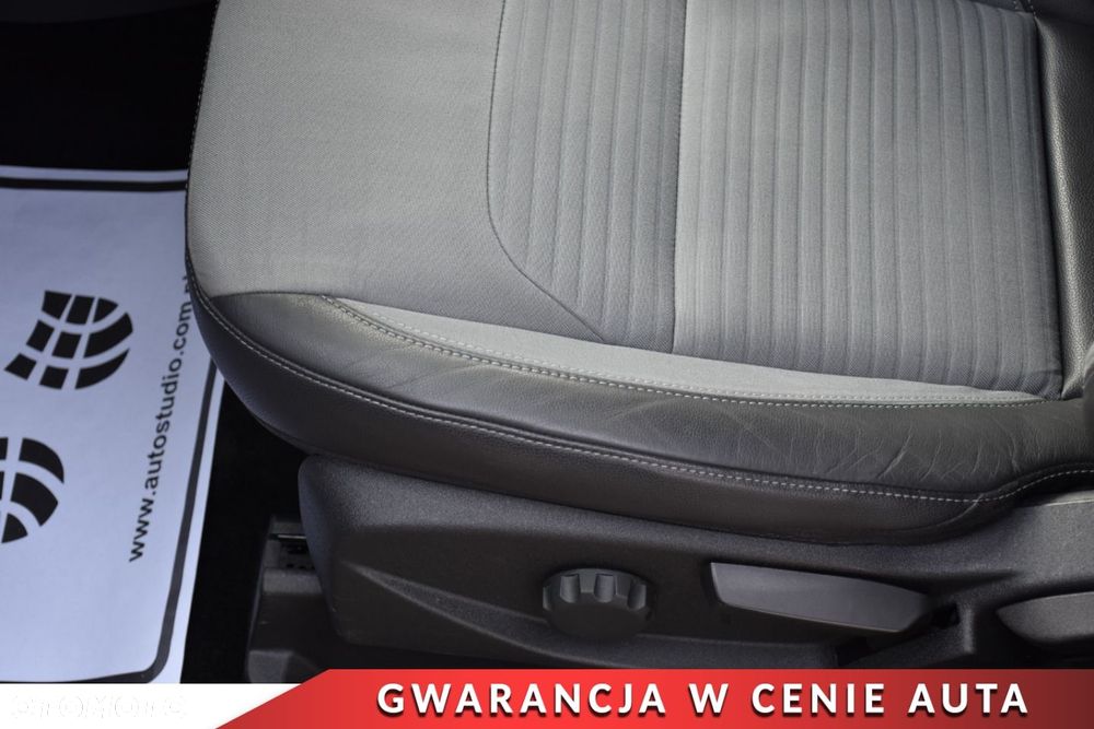 Ford Kuga 1.5 EcoBoost 2x4 Titanium - 14