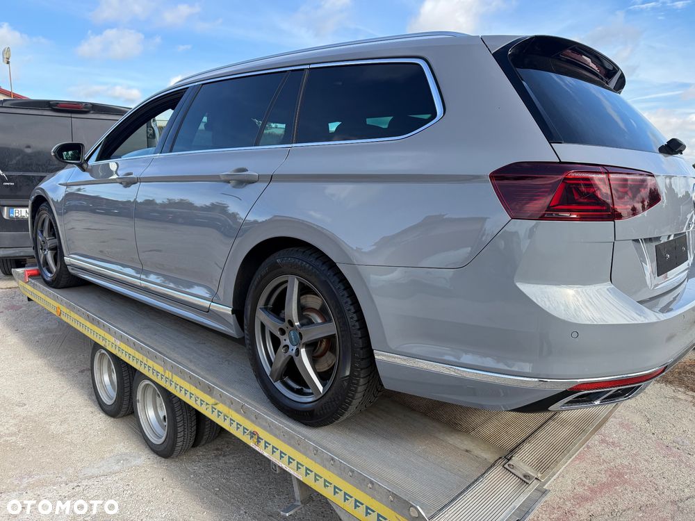 Volkswagen Passat - 10