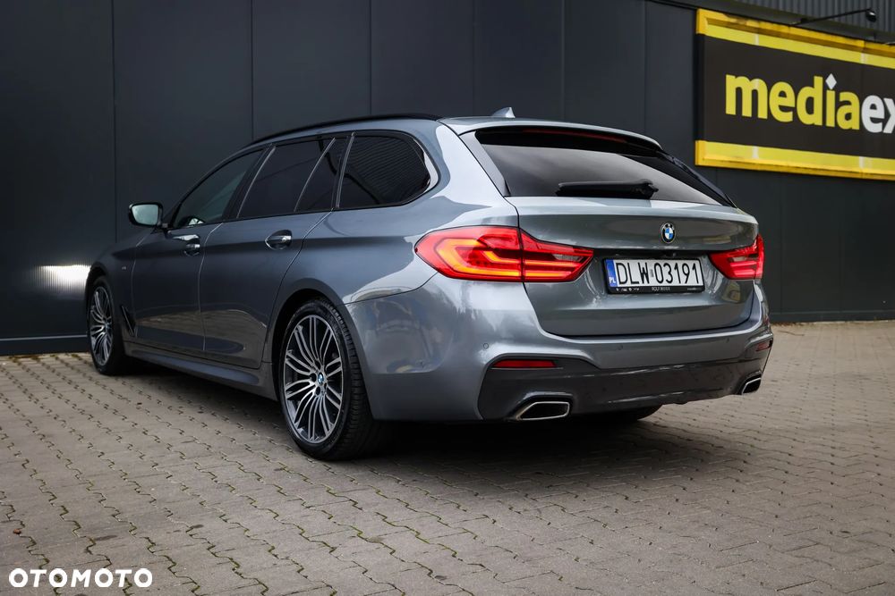 BMW Seria 5 520d M Sport Edition - 15