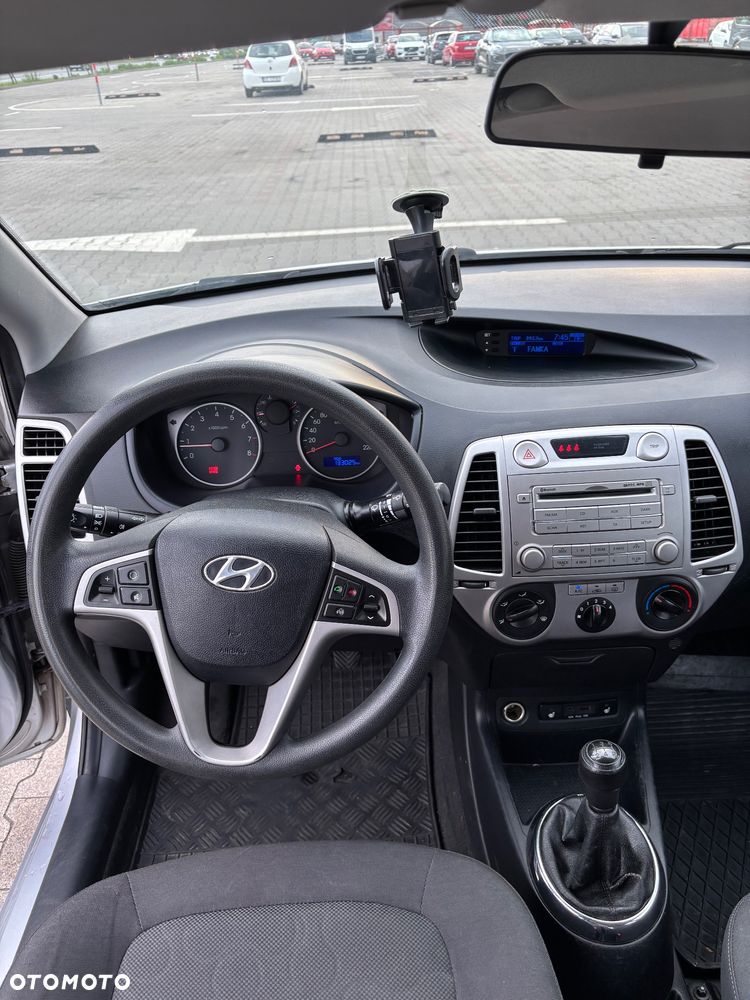 Hyundai i20 1.2 Comfort EU5 - 18