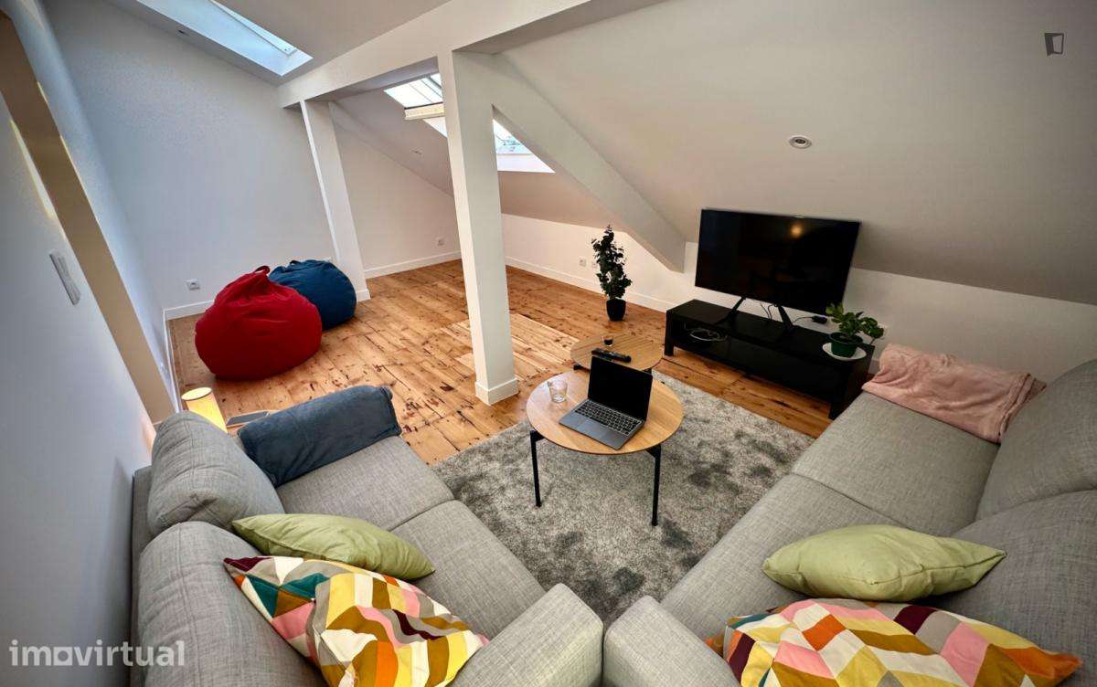 Quarto - localizado em Anjos Lisbon - Grande imagem: 5/14