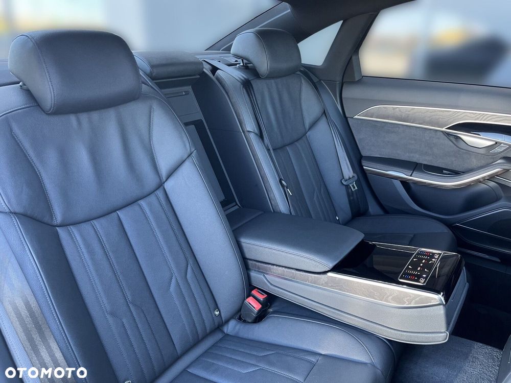 Audi A8 - 18