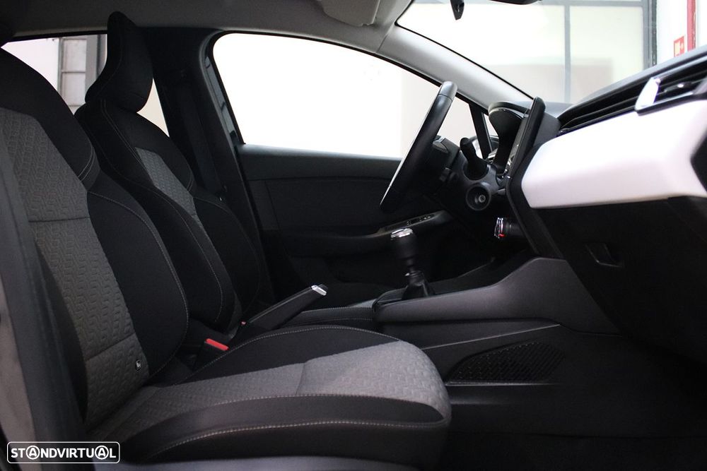 Renault Clio 1.0 TCe Limited Bi-Fuel - 22