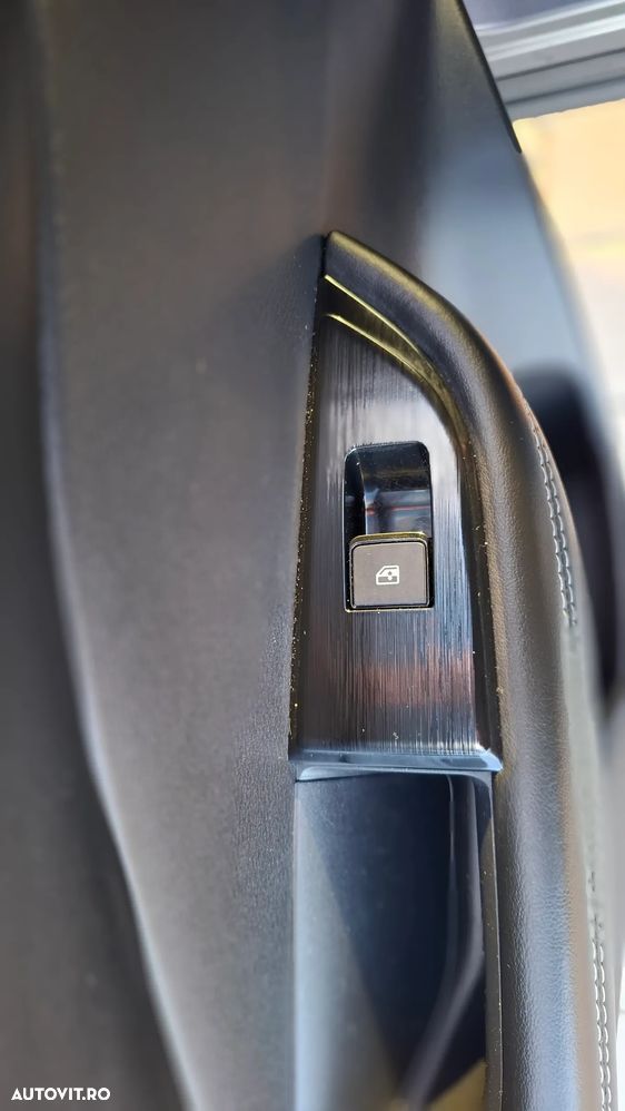 Nissan Qashqai 1.3 DIG-T MHEV Xtronic N-Connecta - 27