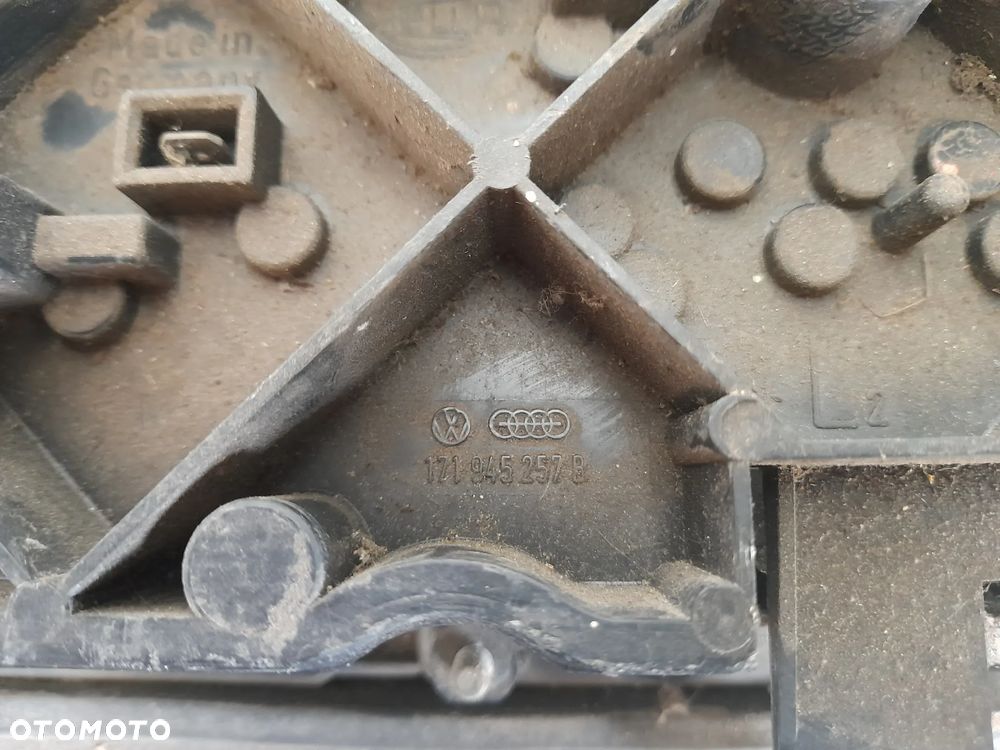 Lampa lewy tył Volkswagen Golf MK1 Hella 171945111AB - 5