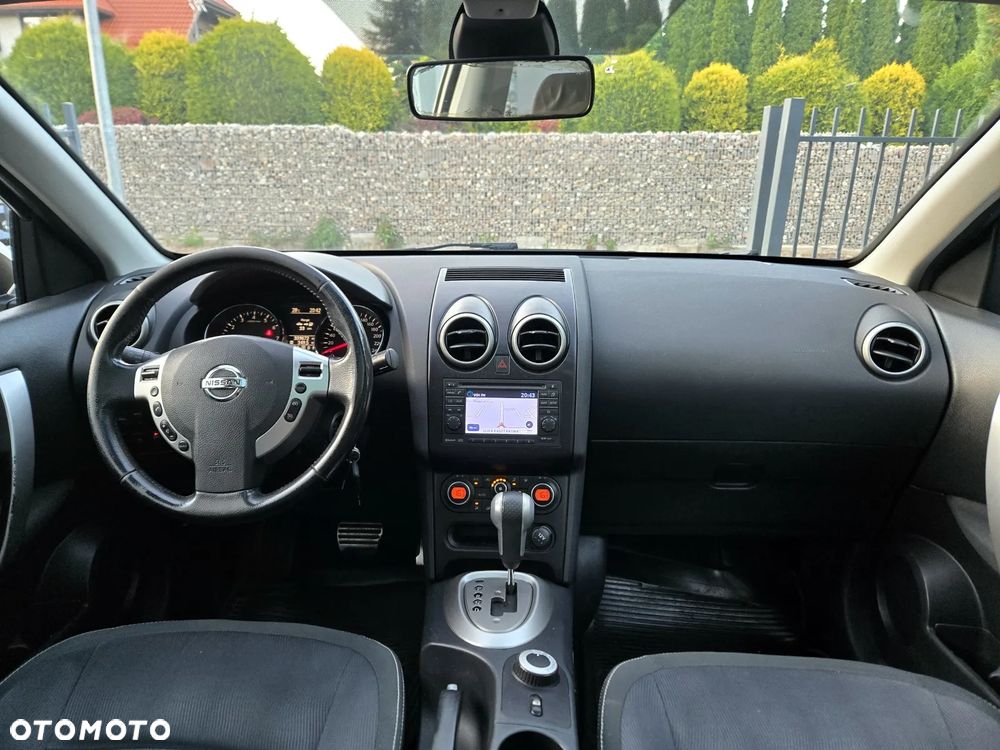 Nissan Qashqai+2 - 5