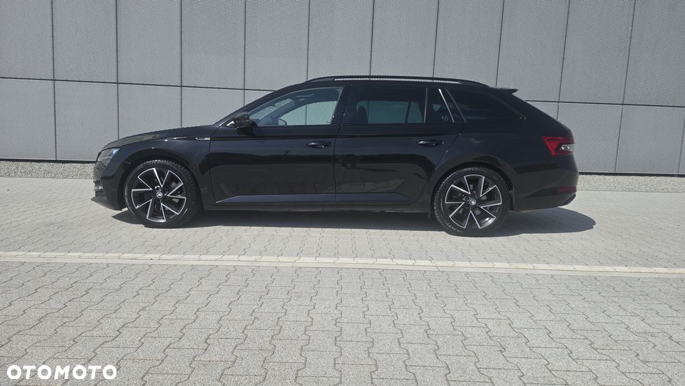 Skoda Superb 2.0 TSI Sportline DSG - 18