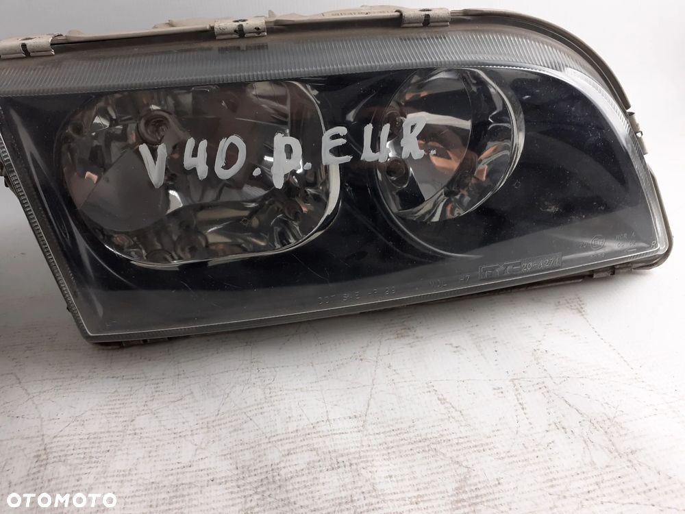 Lampy Prawa Lewa Volvo V40 S40 - 3