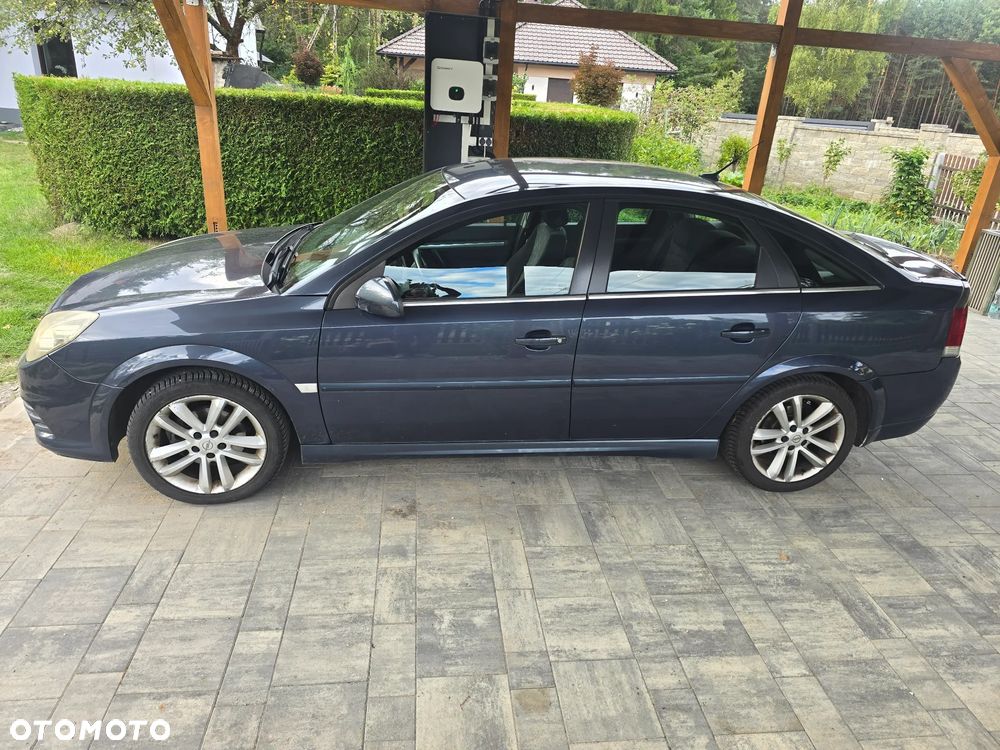Opel Vectra 1.9 CDTI Cosmo - 2