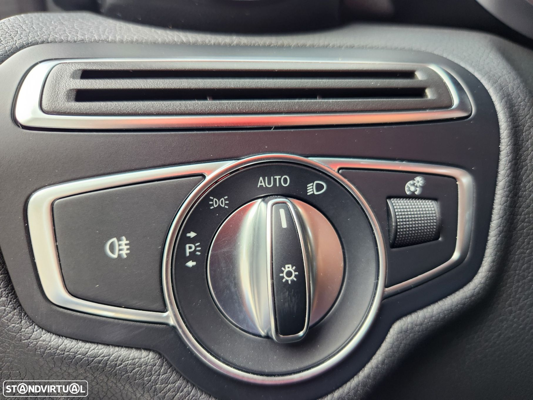 Mercedes-Benz C 220 d Aut. - 12