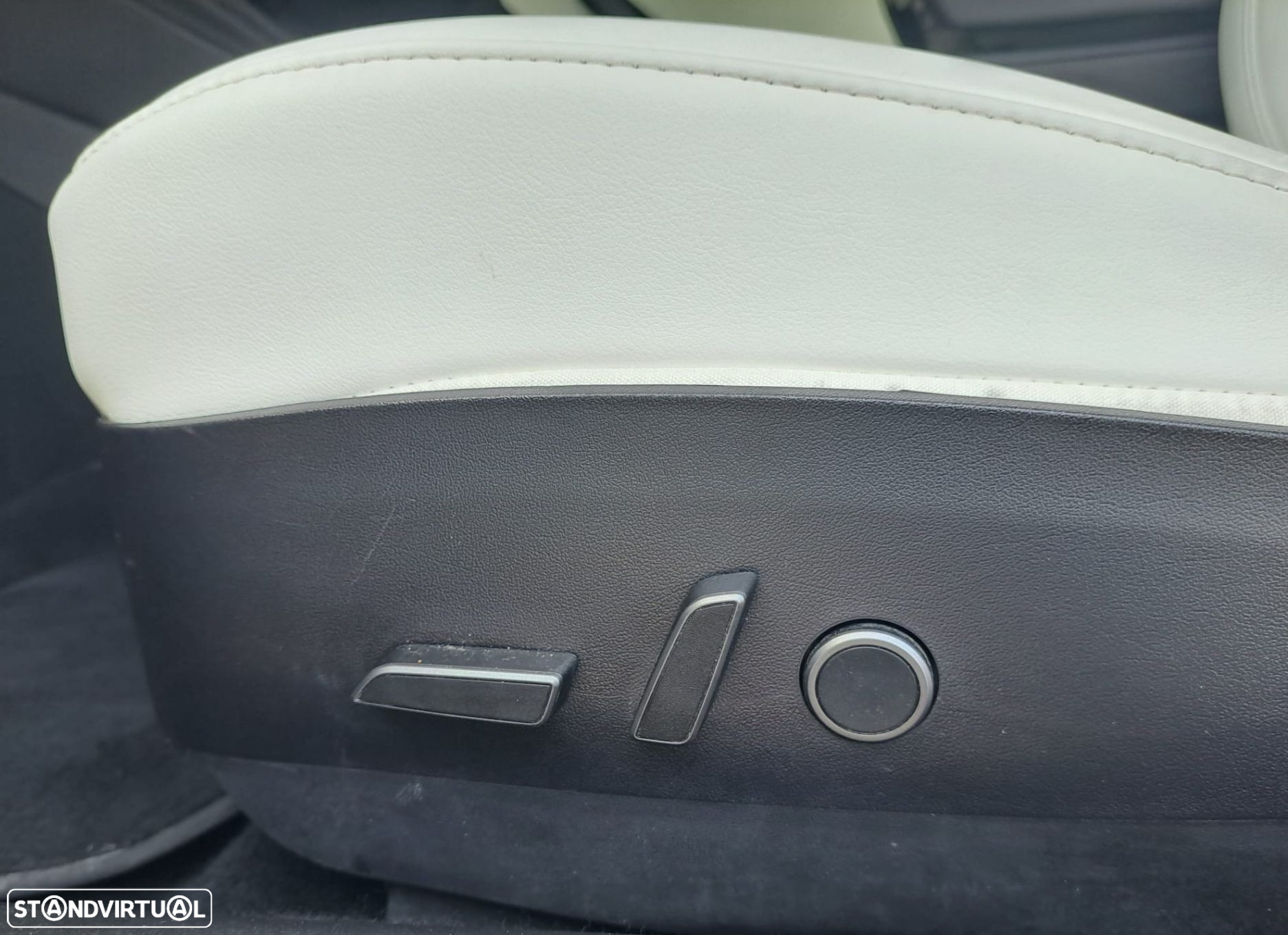 Tesla Model 3 Long-Range Dual Motor AWD - 18