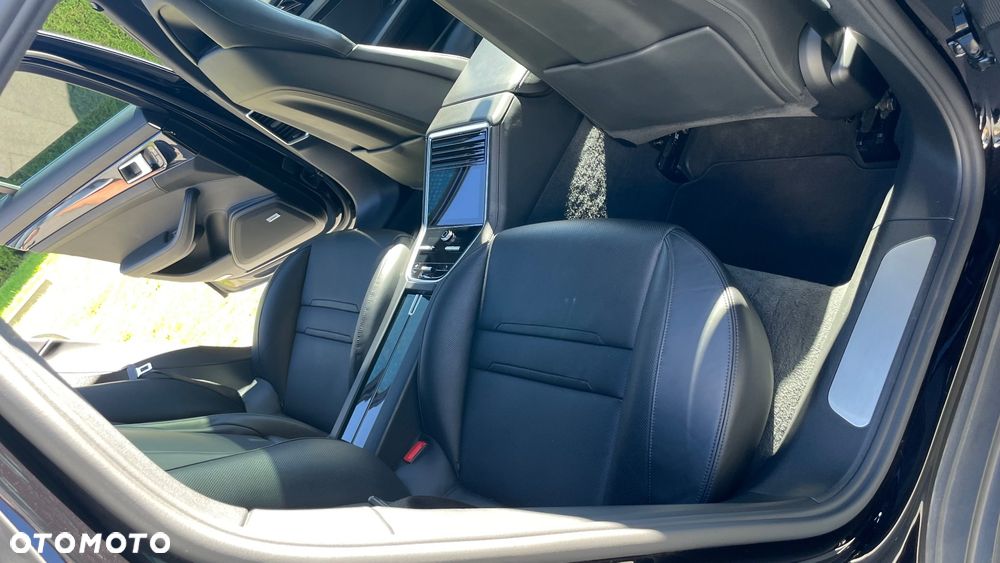 Porsche Panamera 4S Diesel - 9