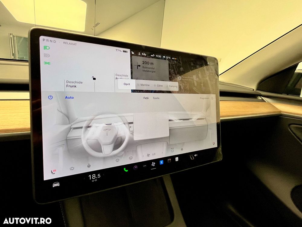 Tesla Model Y Long Range RWD - 25