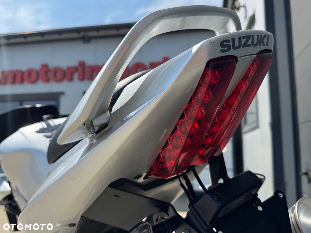 Suzuki SV - 36