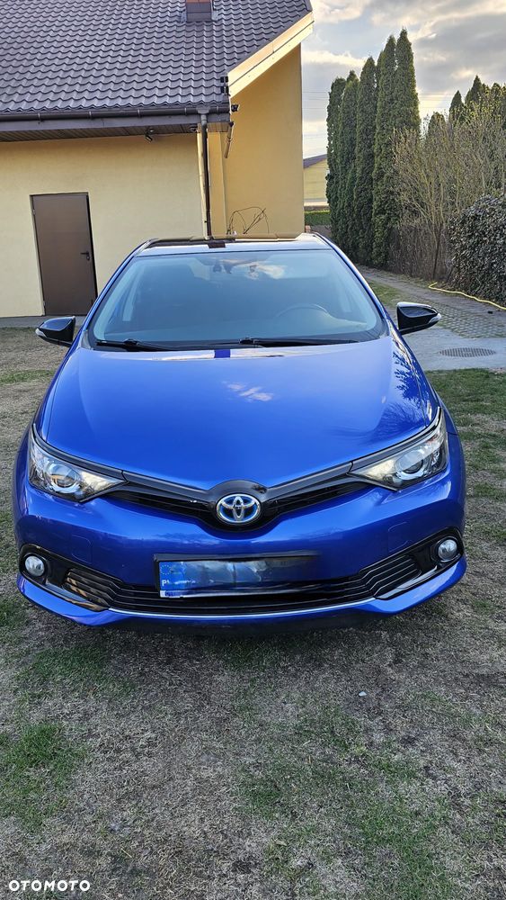 Toyota Auris - 1
