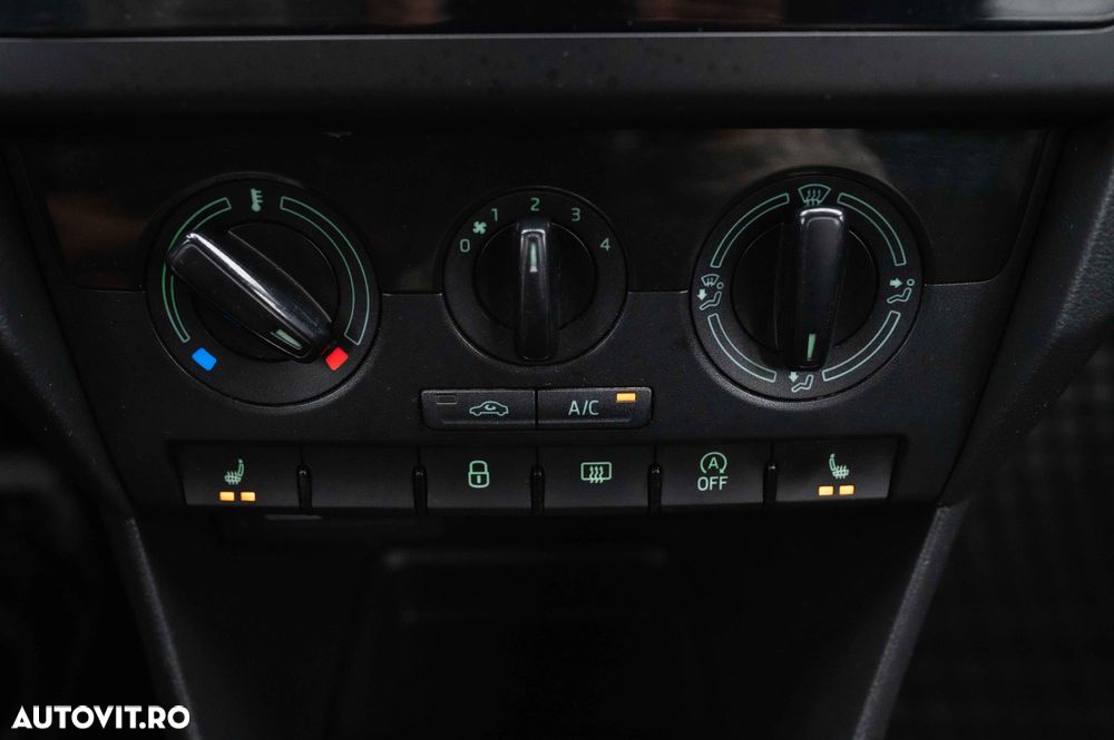 Skoda RAPID 1.0 TSI Clever - 16