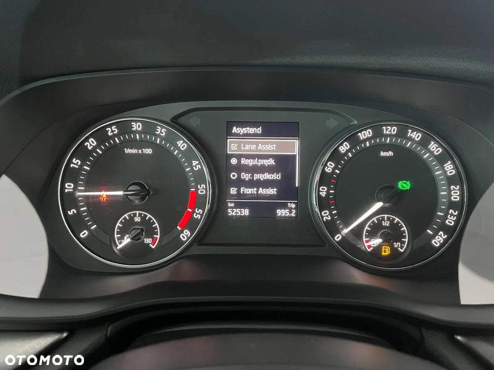 Skoda Octavia 2.0 TDI Ambition DSG - 25