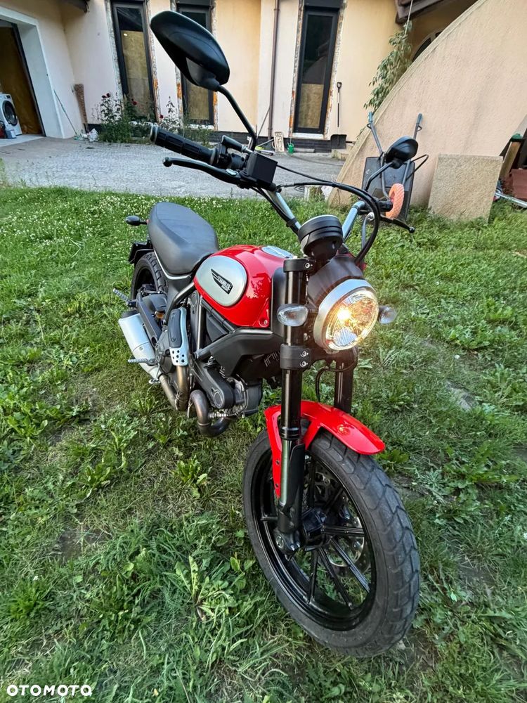 Ducati Scrambler - 4