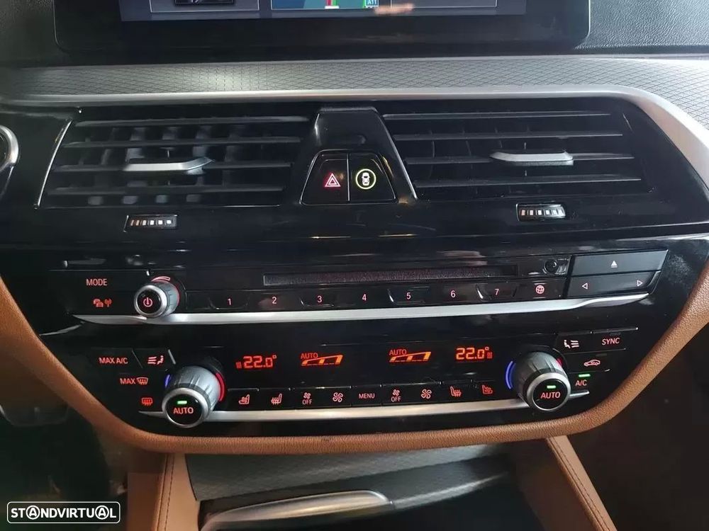 BMW 520 d Pack M Auto - 36