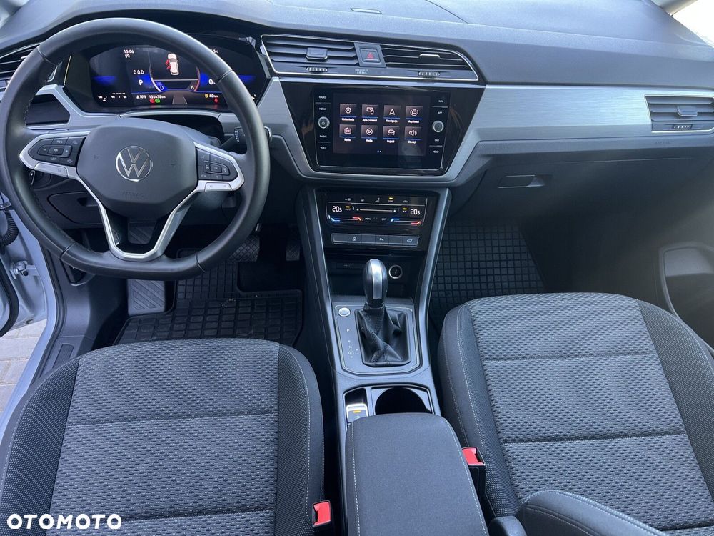 Volkswagen Touran 2.0 TDI BMT Comfortline DSG - 28