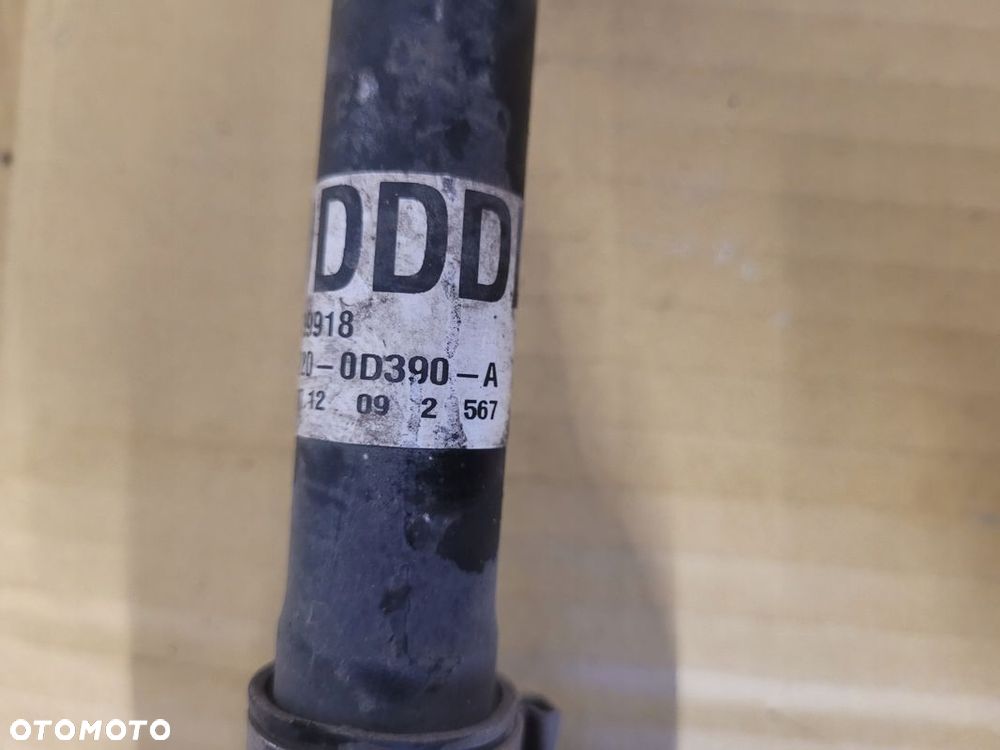 TOYOTA YARIS III 3 1.0 B PÓŁOŚ LEWA KRÓTKA 43420-0D390 - 3