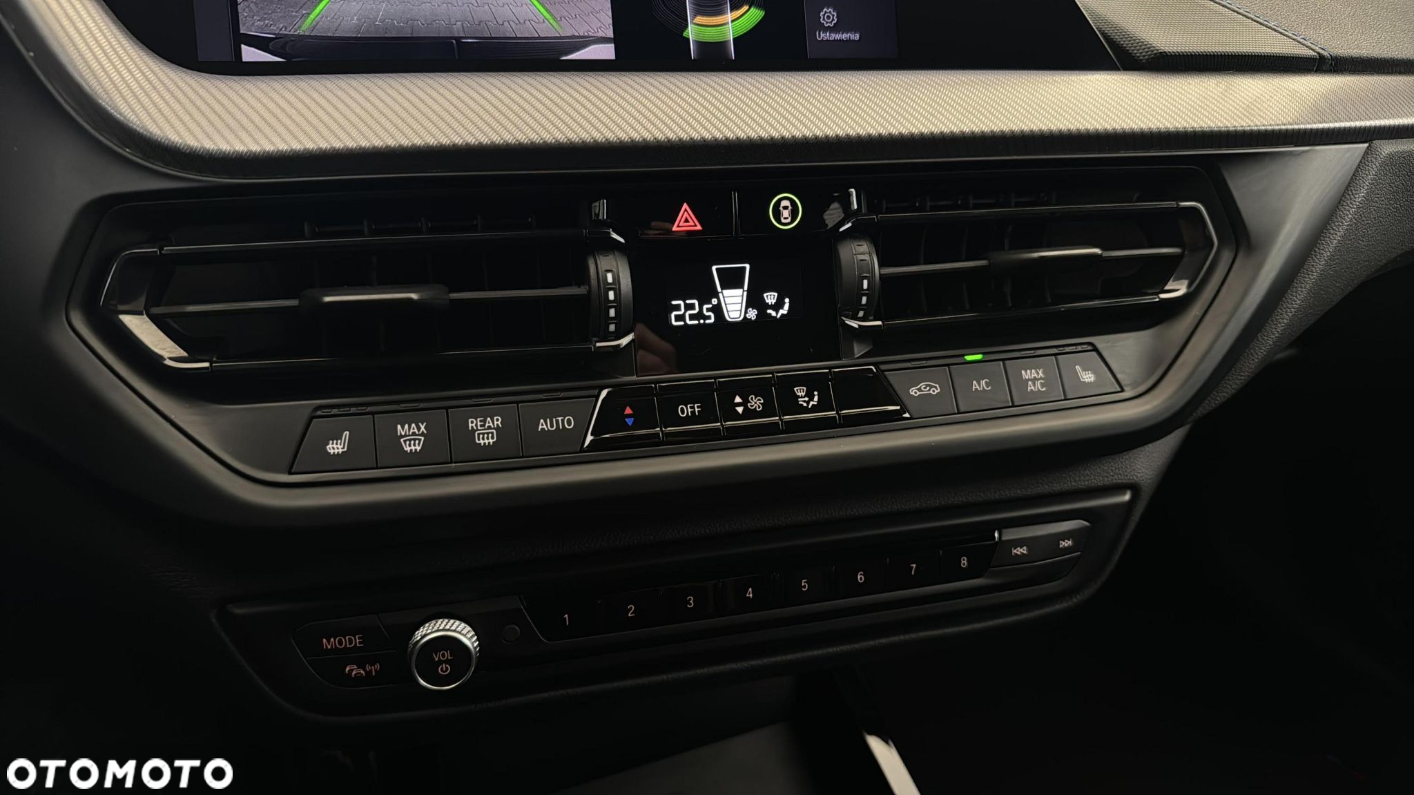 BMW Seria 1 118i - 22